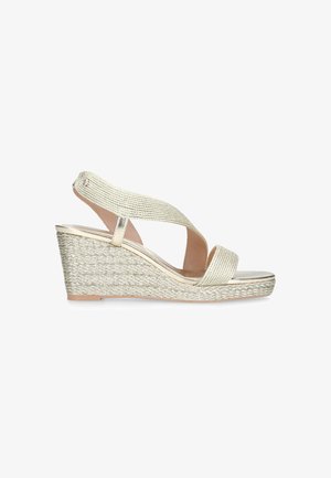 GALA
- Espadrilles - gold