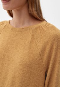 s.Oliver LANGARM - Pullover - sandstein