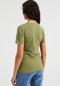 WE Fashion T-shirt basique - green