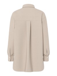 Smėlio spalvos ilgomis rankovėmis marškiniai su baltomis vertikaliomis juostomis, užsegama rankogaliu ir nugaros klostėle. Yra apykaklė ir apvalus hemline'as. Minkštos tekstūros.