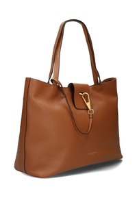 Borsa tote in pelle marrone con finitura testurizzata, dotata di una chiusura in tono dorato e una forma strutturata. Due manici lunghi per il trasporto.