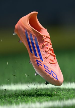 F50 LEAGUE SG - Jalkapallokengät pehmeälle alustalle - beam orange/lucid blue/footwear white