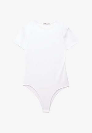 Bela bodysuit s kratkimi rokavi, izdelan iz gladkega blaga, z okroglim izrezom in visokim izrezom na dnu, brez vidnih vzorcev ali kovinskih delov.