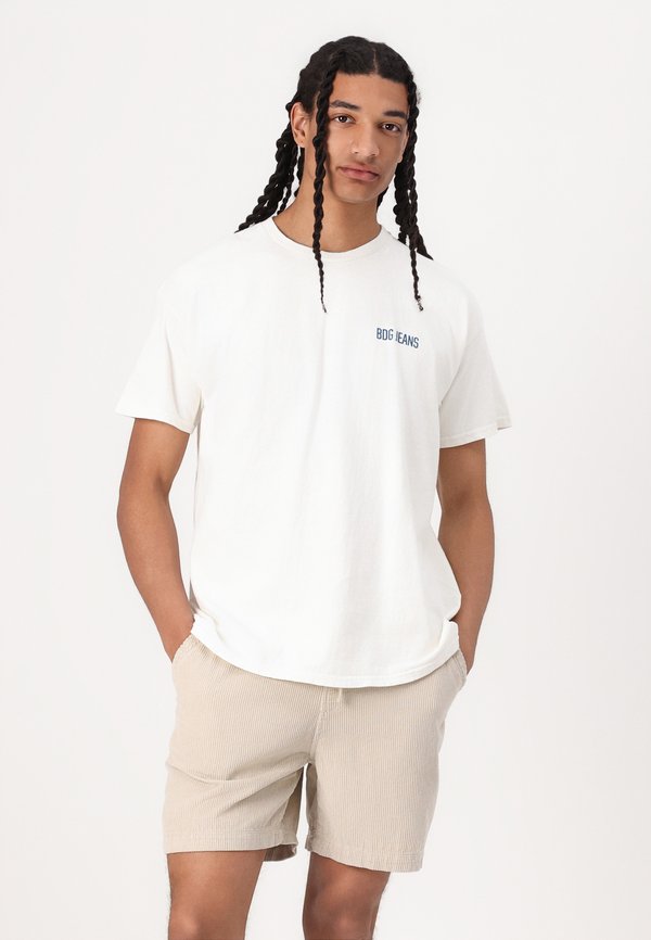 COWBOY PRINT TEE - Print T-shirt - cream3