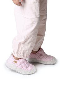 Toni Pons Lahtised kingad - pink