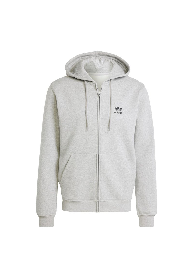 Sudadera con cremallera gris de tejido suave, con un bolsillo frontal, capucha con cordón y logo negro de Adidas en el lado izquierdo del pecho.