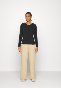 Vero Moda VMHANIA - Camisola de manga comprida - black