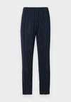 PLISSE PULL ON PANT - Trousers - sky captain