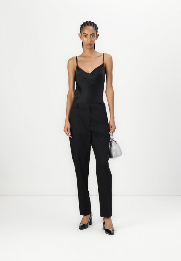 SLIM PANT - Trousers3