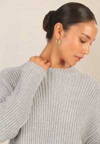 Apart - Sweter