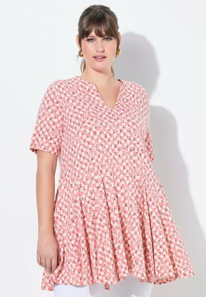CHECKERED FLORAL SHORT SLEEVE FLARED - T-Shirt print - amaryllis