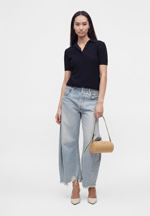 MICHAEL Michael Kors, IZZY BARREL POUCHETTE - Τσάντα χειρός - khaki