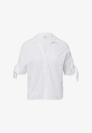 Weiße Kurzarmbluse mit gesticktem Ösenmuster, Knopfleiste vorne, Kragen und gebundenen Ärmel-Details, aus leichtem Baumwollstoff gefertigt.