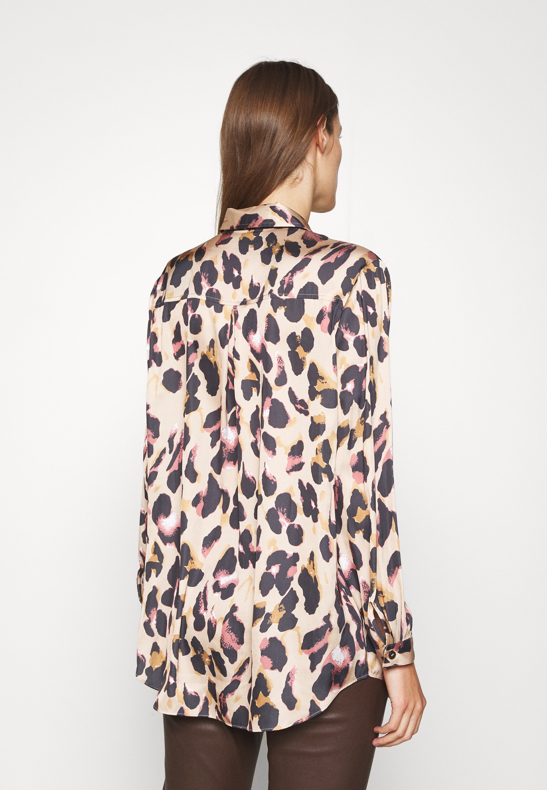 Steffen Schraut MELISSA SOPHISTICATED 