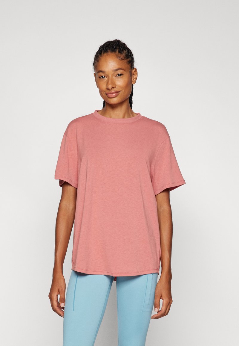 Nike Performance ONE RELAXED TOP - Športne majice - canyon pink/black