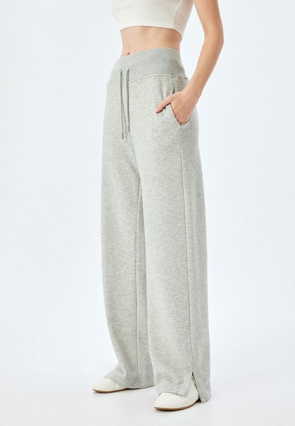 WIDE LEG - Jogginghose