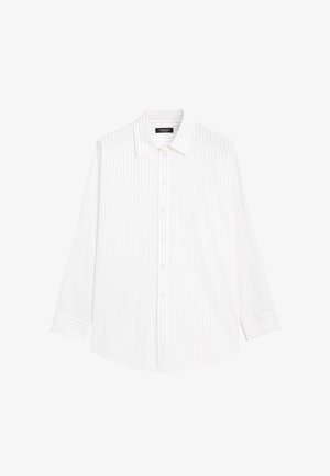 Camicia bianca con bottoni, caratterizzata da strisce verticali grigio chiaro, colletto a point, maniche lunghe e una vestibilità ampia. Realizzata in tessuto leggero.