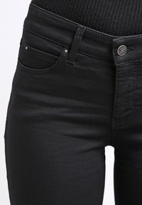 MAC Jeans Vaqueros pitillo - black denim