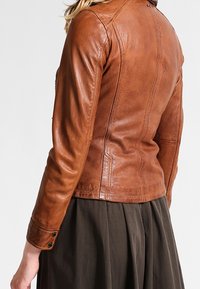 Oakwood Skinnjacka - cognac