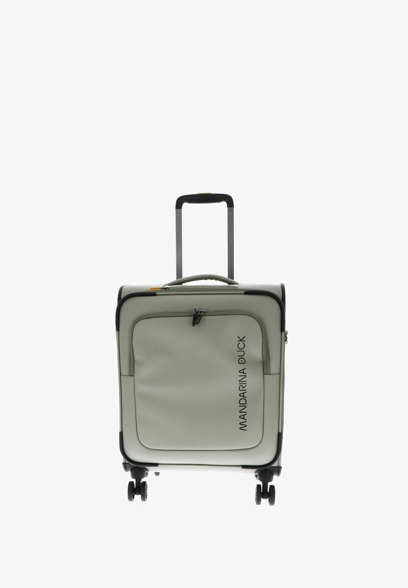 Valigia rigida a rotelle di colore grigio chiaro con tasca frontale con zip, dettagli neri, maniglia retraibile e quattro ruote per una facile mobilità.