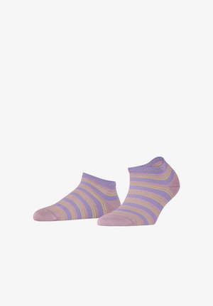 Knöchelhohe Socken mit niedrigem Schnitt und horizontalen Streifen in Lila, Lavendel und Beige, nebeneinander auf weißem Hintergrund dargestellt.
