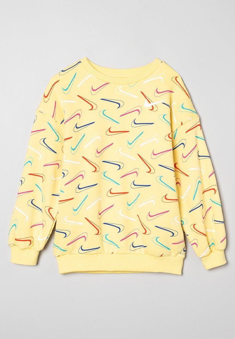 Sudadera amarilla de manga larga con un diseño de patrones en forma de swoosh de múltiples colores. Cuello redondo y puños y dobladillo acanalados.