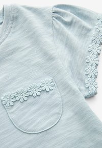 Next DAISY POCKET - T-Shirt print - light blue