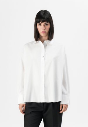 CHARMING - Skjortebluse - white