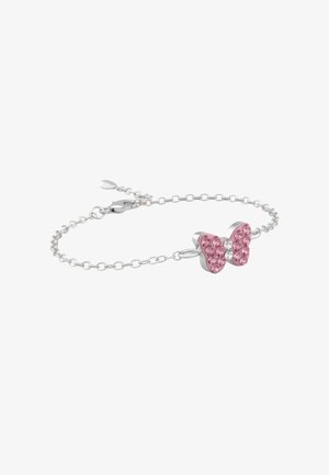 Braccialetto d'argento con ciondolo a forma di farfalla rosa decorato con cristalli rosa e trasparenti, su una catena sottile con chiusura a moschettone.