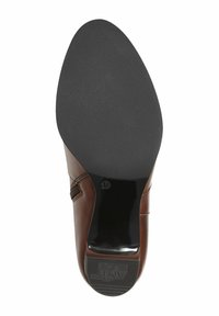 Braunes Leder-Schuh mit einer strukturierten schwarzen Gummisohle. Verfügt über ein elegantes Design, einen schmalen Absatz und eine sichtbare Größenangabe 37 auf der Unterseite.