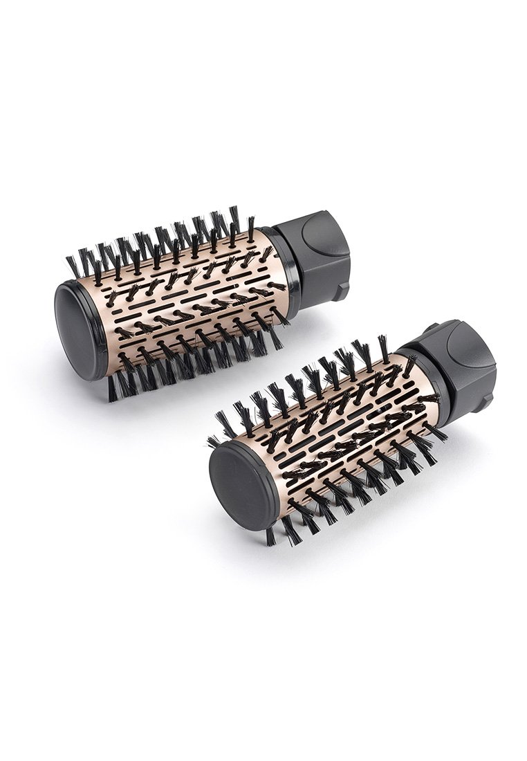 Juego de cepillos redondos con cilindros metálicos en rosa dorado y cerdas negras, diseño ventilado y empuñaduras ergonómicas en negro.