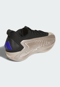 adidas Performance ANTHONY EDWARDS 1 LOW - Basketballschuh - champagne met core black lucid blue