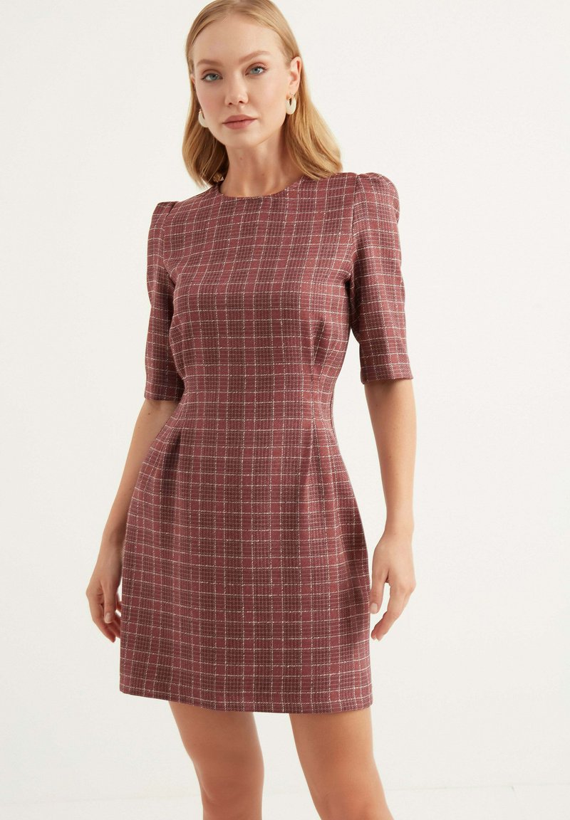 Herita Vardagsklänning - burgundy