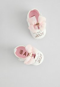 Baker by Ted Baker REGULAR FIT - Batukai kūdikiams - white pink