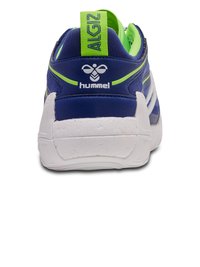 Blå sportsko med hvid sål, grønne accenter og struktureret design. Har et logo og "ALGIZ" på hæltabben.