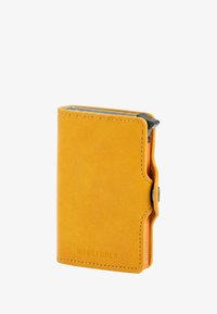 No seleccionado, yellow-orange plain