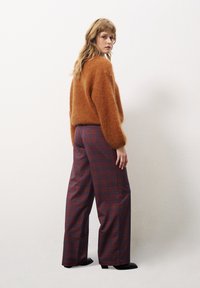 FRNCH PATSY - Pullover - ocre