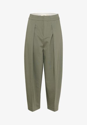 Olívazöld nadrág magas derékkal, redőzött elülső résszel, szűkülő lábakkal és sima, szőtt felülettel. Nincsenek látható zárak vagy zsebek.