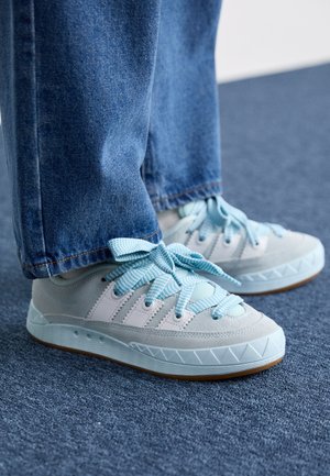 Skateschuh - light blue