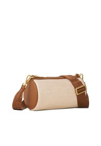 Round bag featuring a woven beige body with brown leather accents and a detachable strap, finished with gold hardware and a zip closure.