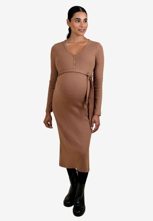 MATERNITY FIT  POPPER FRONT  - Stickad klänning - toffee