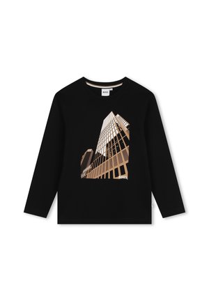 T-shirt nera a maniche lunghe con grafica di un edificio geometrico in toni beige. Collo rotondo semplice con logo del marchio in basso.