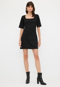 adL SQUARE NECK SHORT SLEEVE - Tubino - black