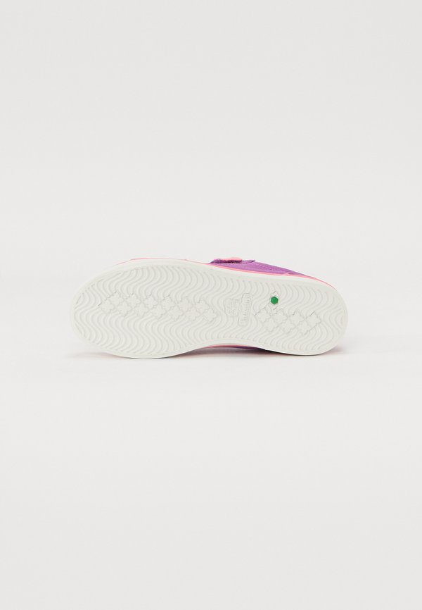 STONE JUMP UNISEX - Trainers - purple3