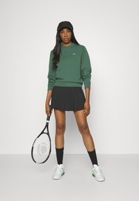Lacoste SWEATER - Sweatshirt - sequoia