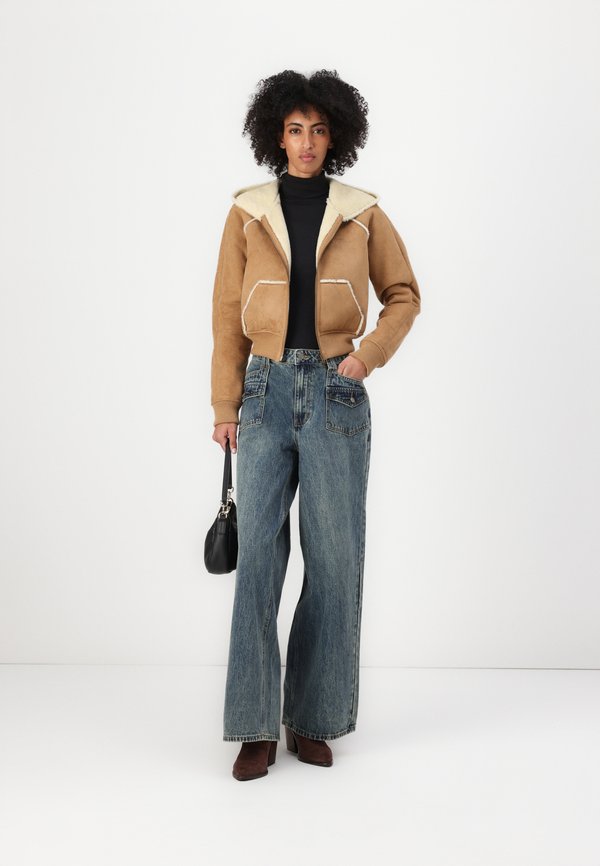 PATCH POCKET - Relaxed fit jeans - vintage tinted3