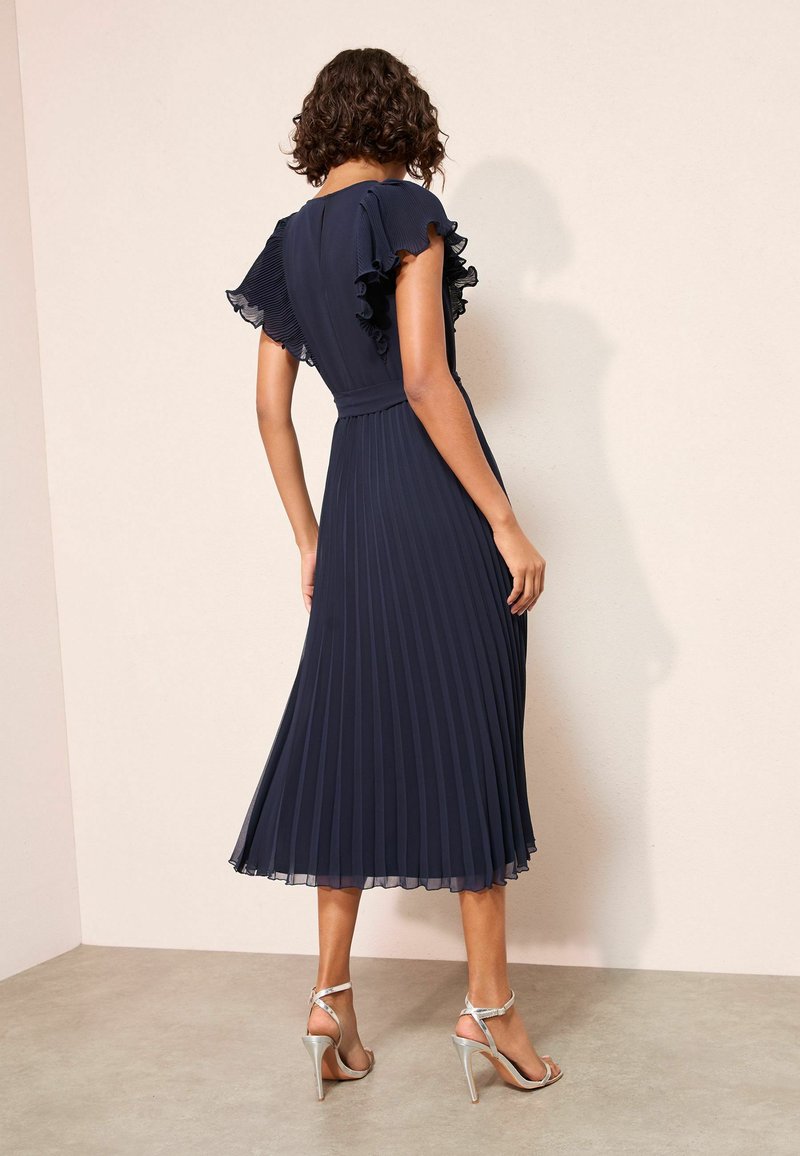 open lace back dress Women's Elegant 3/4 Sleeve V Neck Casual Work Wrap Dress Business Maxi  Dressy Casual Pleated Dresses with Belt (Dark Blue,S) at Amazon Women's  Clothing store main image 0