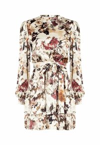 Abito floreale a maniche lunghe color crema, con motivi rosa, borgogna e verdi. Include una cintura in vita e un dettaglio di orlo a balze sovrapposte.