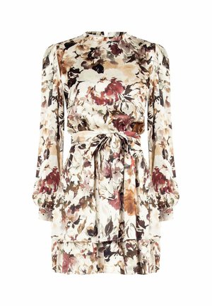 Abito floreale a maniche lunghe color crema, con motivi rosa, borgogna e verdi. Include una cintura in vita e un dettaglio di orlo a balze sovrapposte.