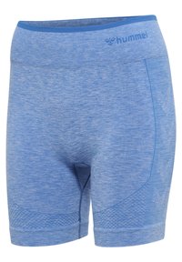 Modré sportovní šortky s texturovaným vzorem, hladkým materiálem a elastickým pasem, na kterém je světle modré logo "hummel".